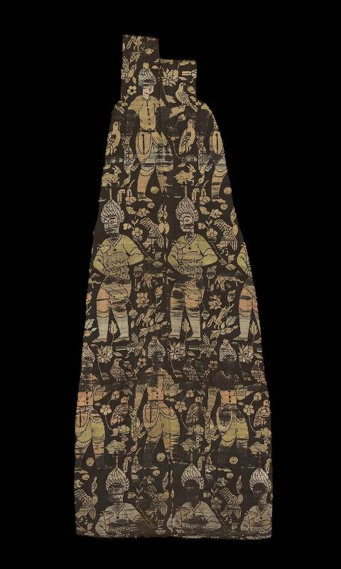 Textile fragment with falconers and gamekeepers