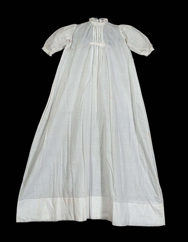 Infant's nightgown
