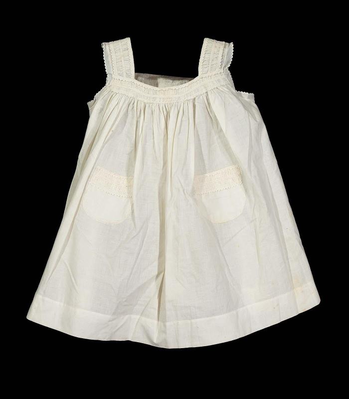 Child's pinafore