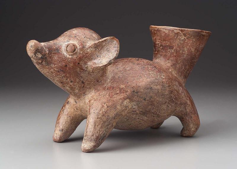 Pisote or dog effigy