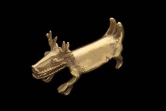 Deer effigy pendant