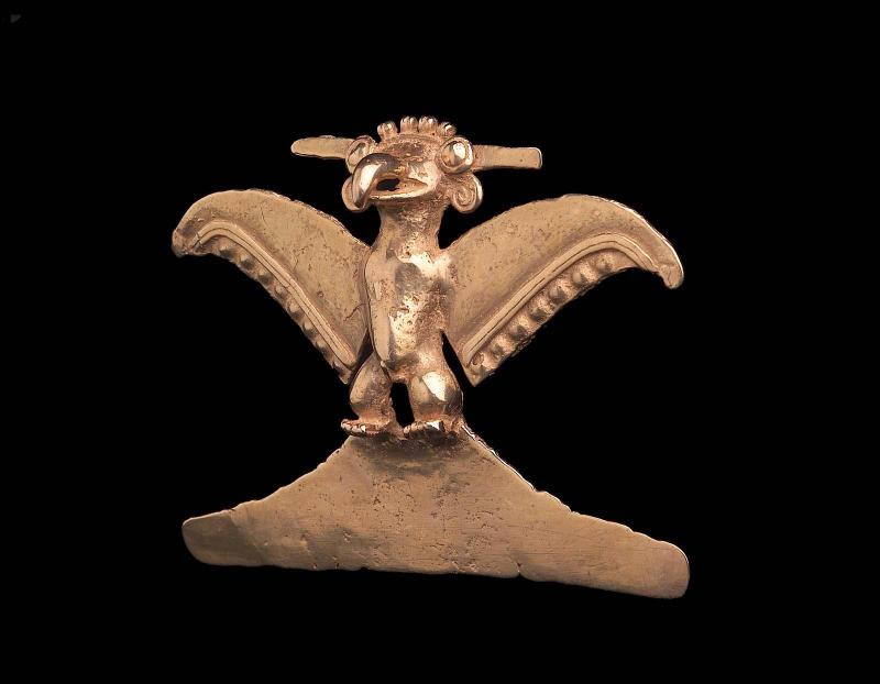 Eagle effigy pendant