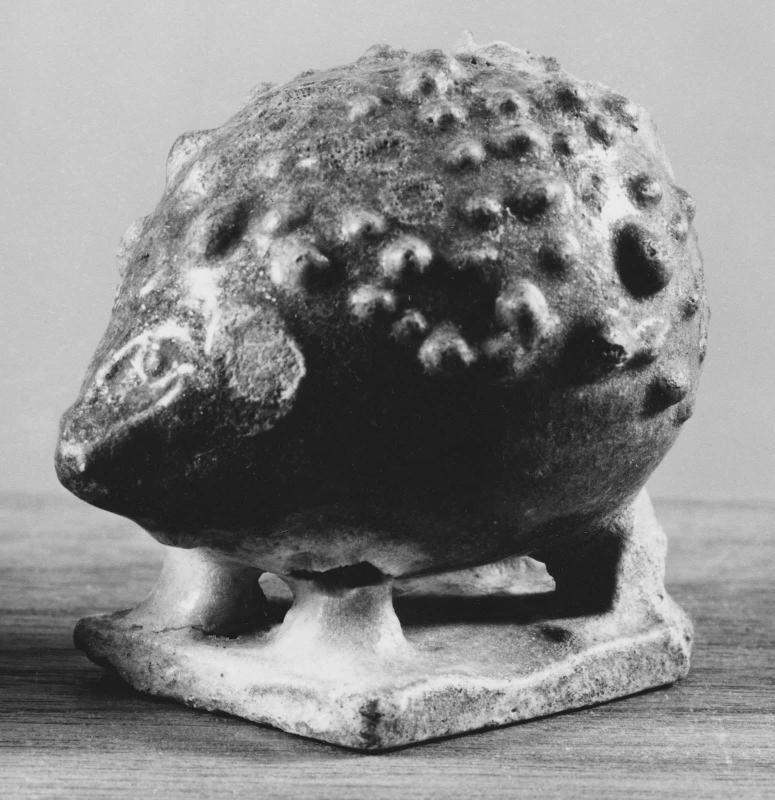 Vase in the form of a hedgehog