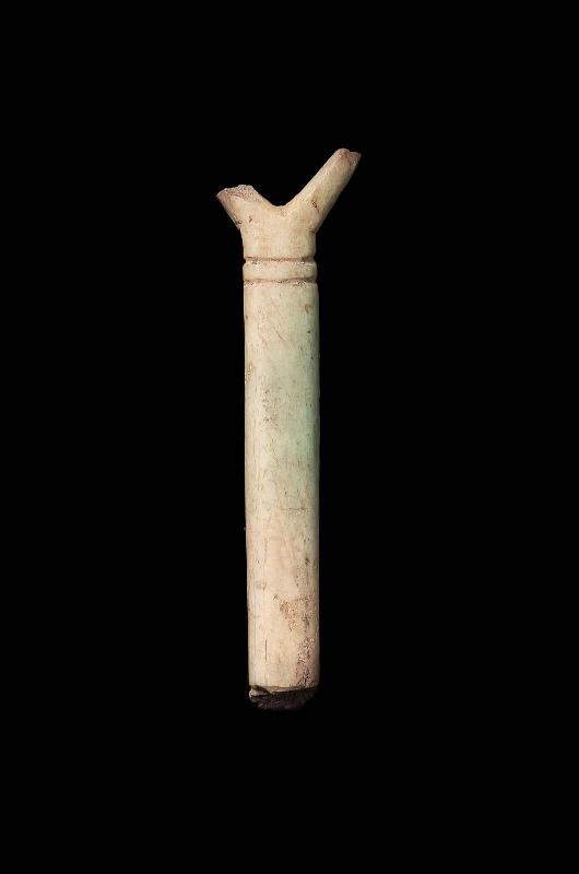 Ivory Fragment