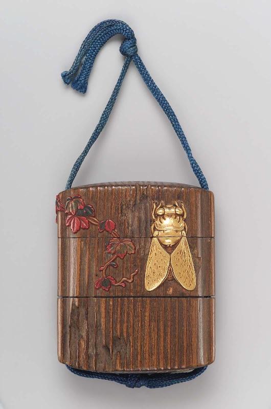 Two-case inro with cicada and ivy design