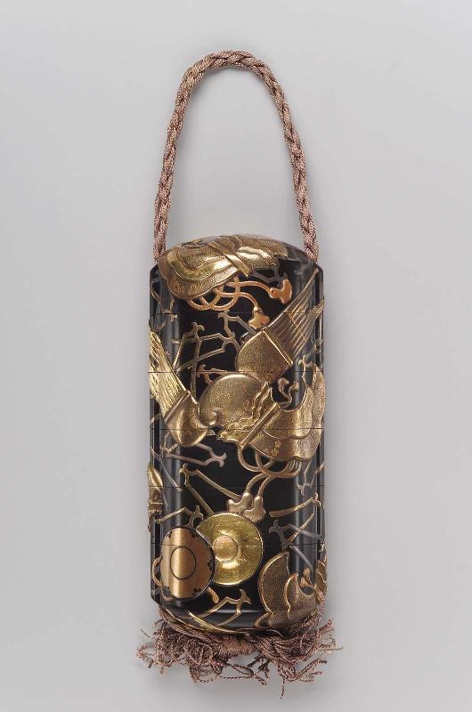 Five-case inro with design of musical instruments and musicians' caps