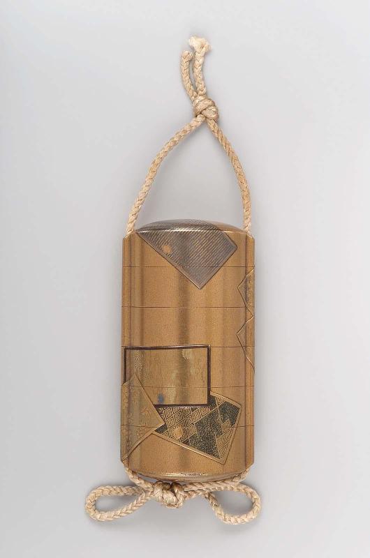 Five-case inro with scattered fusuma design