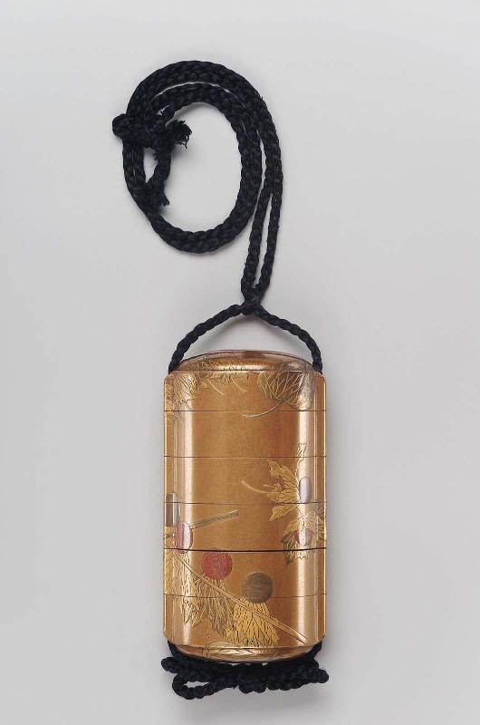 Five-case inro with design of drying winter cherries