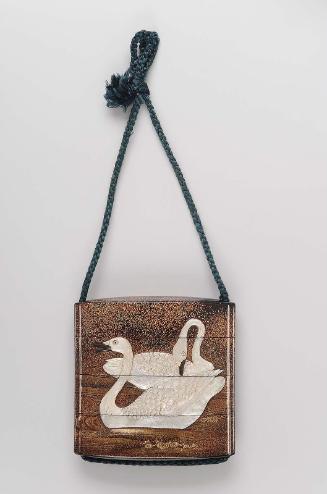 Three-case inro with design of swans