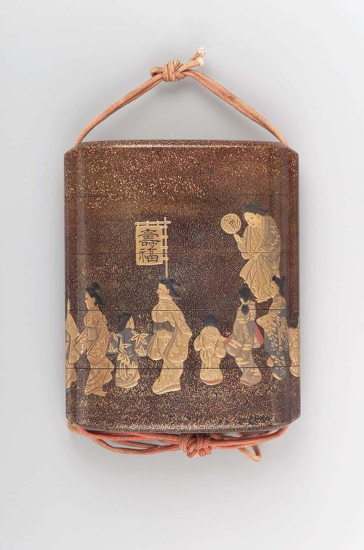 Four-case inro with design of an elderly couple counting their progeny