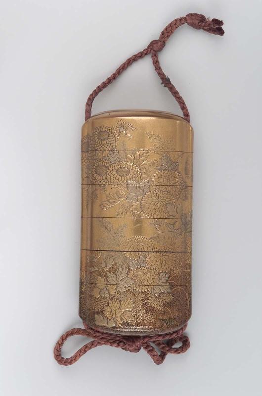 Five-case inro with chrysanthemum design