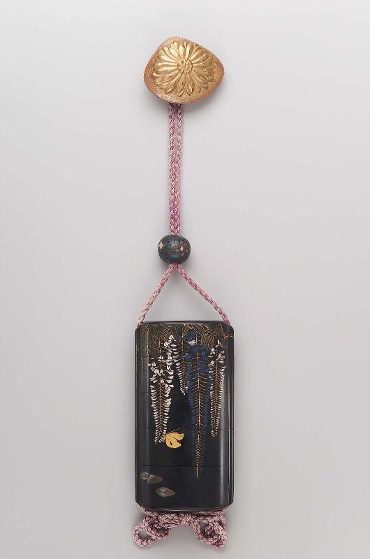 Four-case inro with wisteria, butterfly and clam-shells design