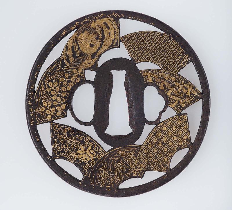 Tsuba with design of fan shapes