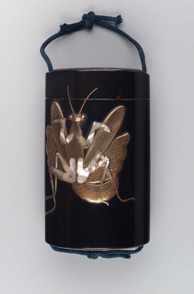 Five-case sheath inrô (sheath), with mantis and pomegranate design