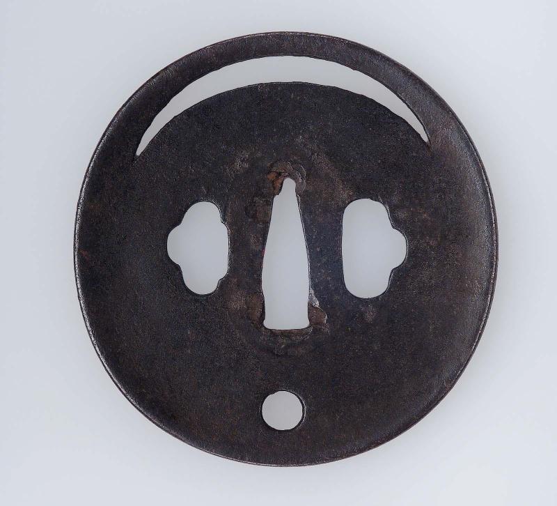 Tsuba with design of crescent moon