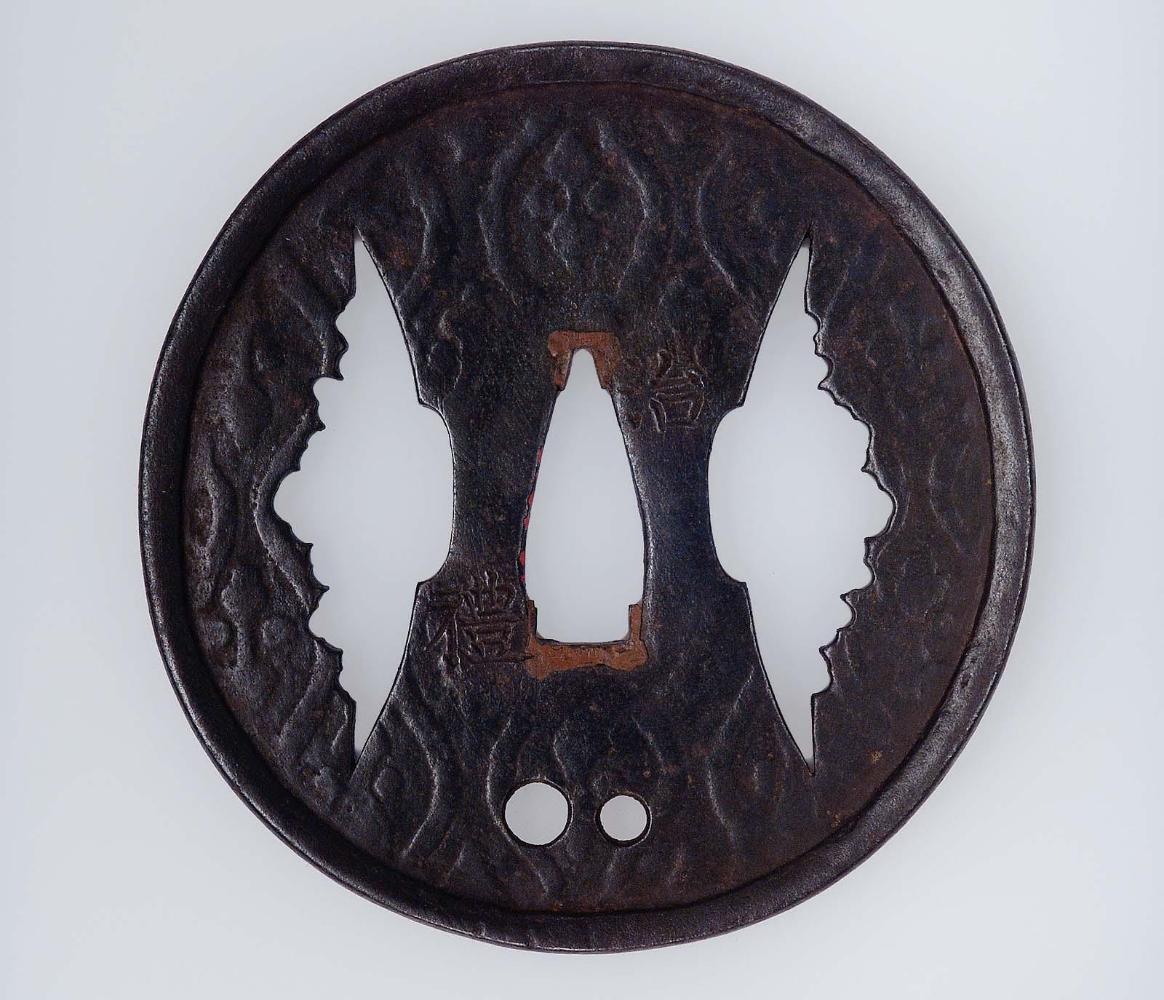 Tsuba with design of bats