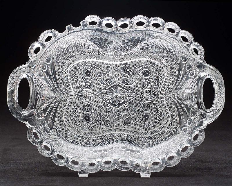 Cake tray