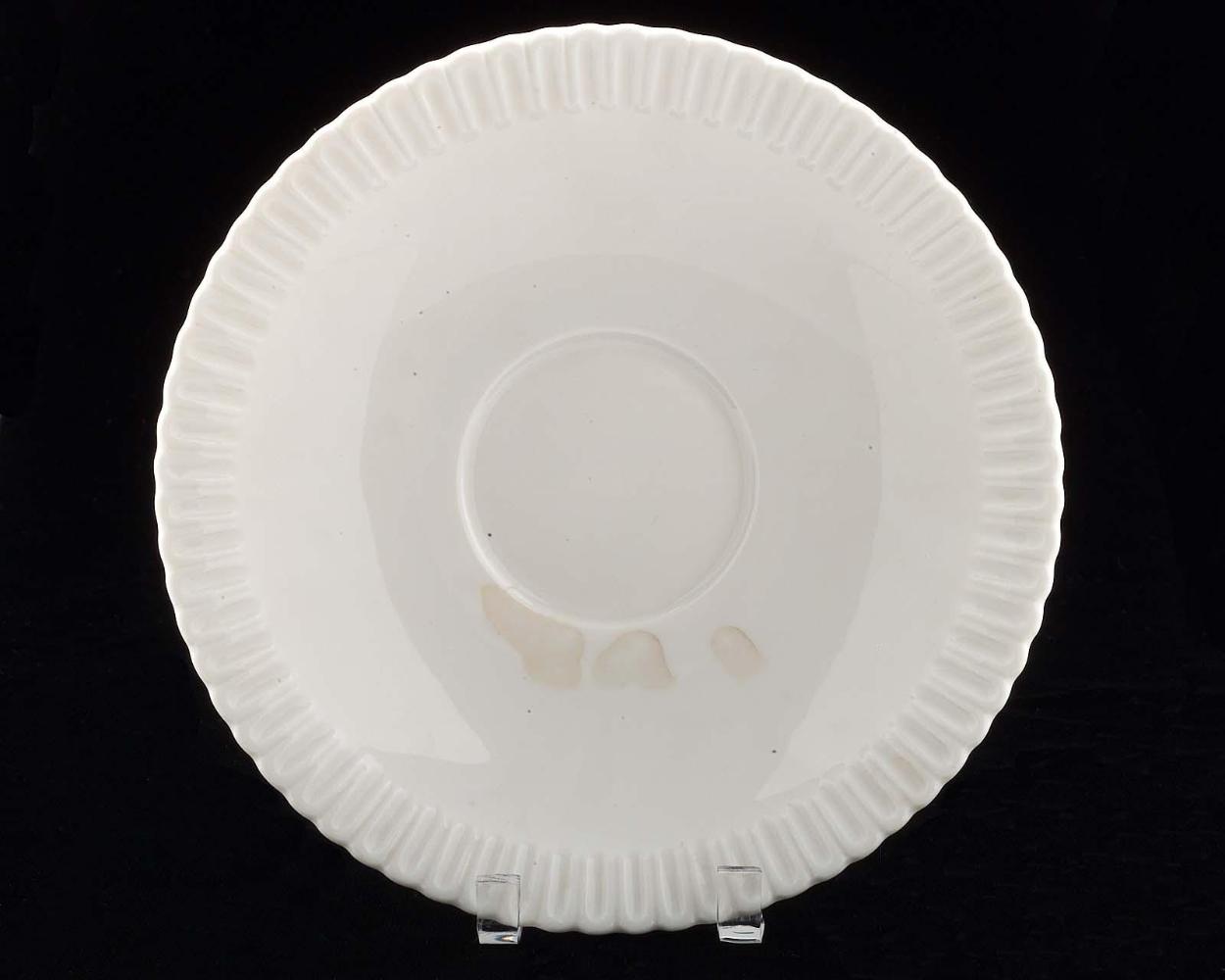 "Shelledge" saucer