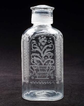 Decanter with lid