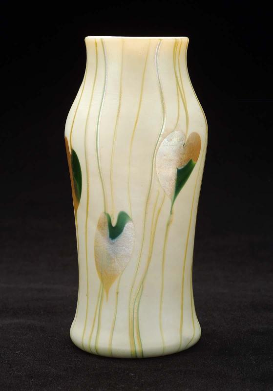 "Trevaise" Vase