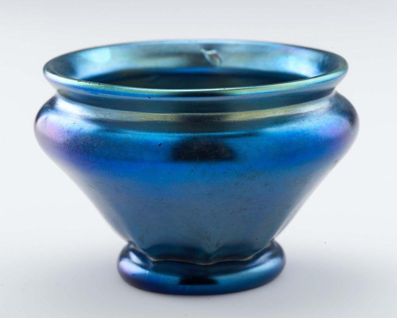 Nut dish or salt (one of twelve)