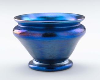 Nut dish or salt (one of twelve)