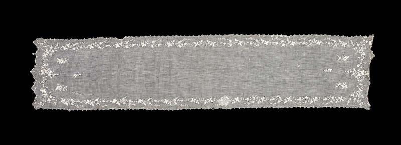 Long rectangular scarf