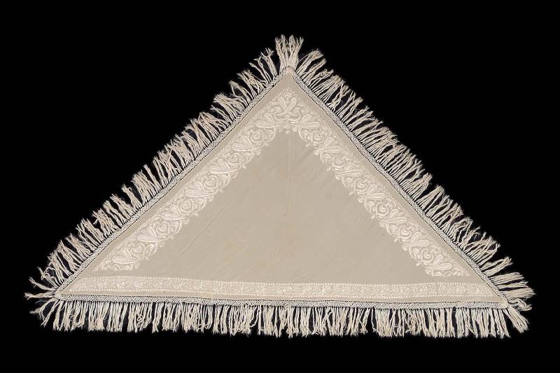 Small triangular shawl