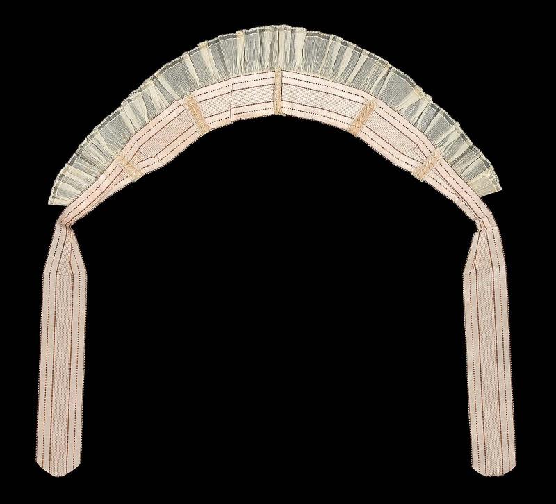 Narrow cape of white cambric