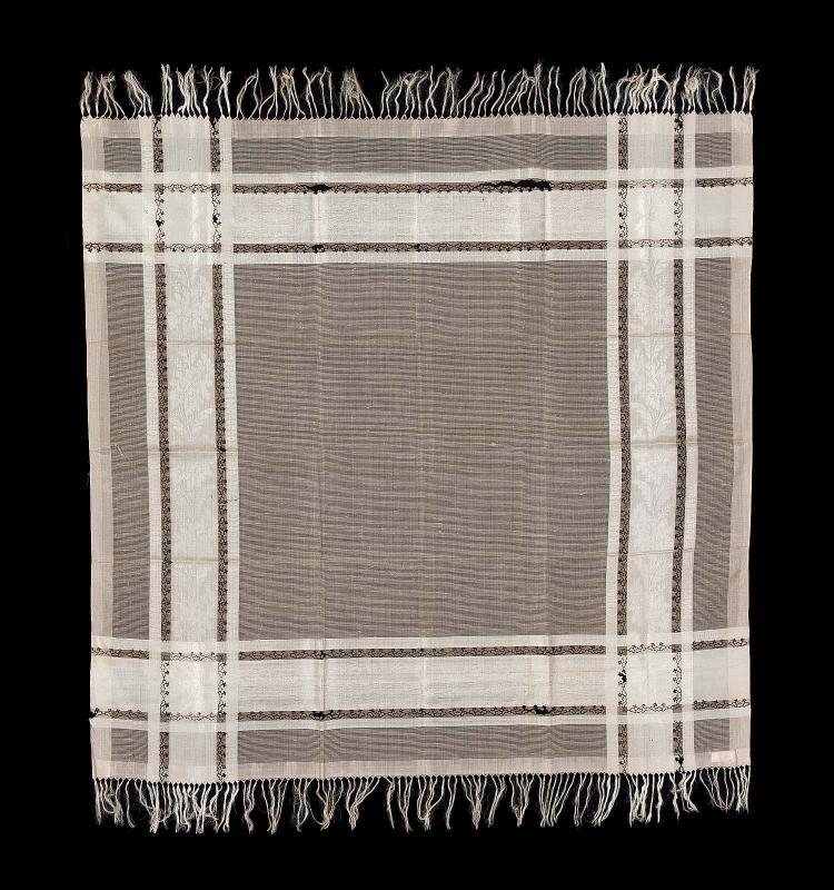 Woman's shawl