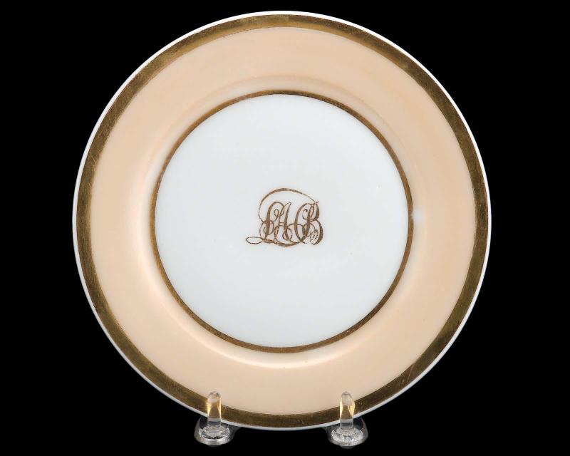 Cake plate (one of twelve)