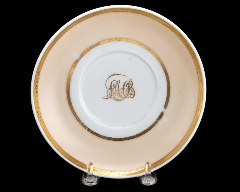 Saucer (one of twelve)