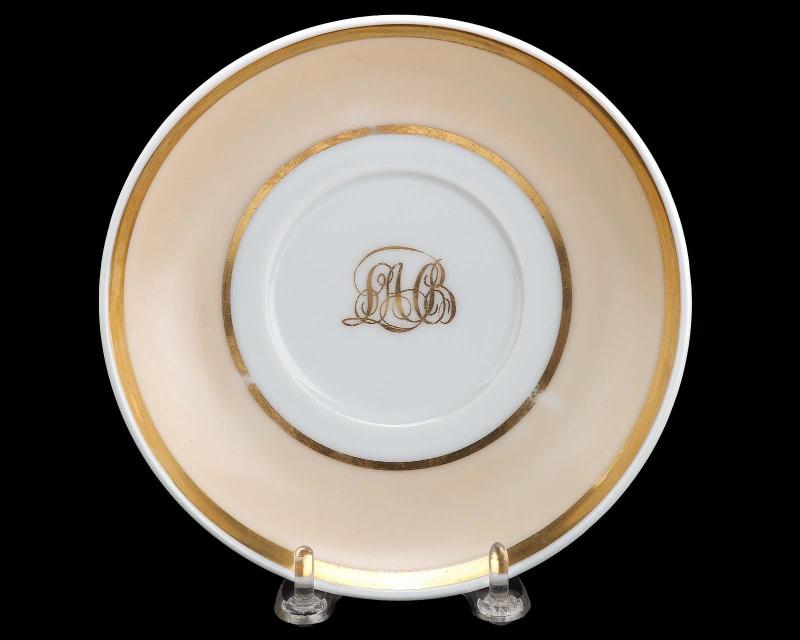 Saucer (one of twelve)