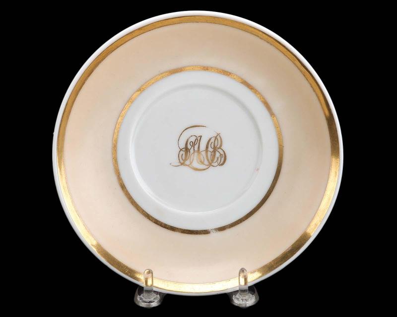 Saucer (one of twelve)