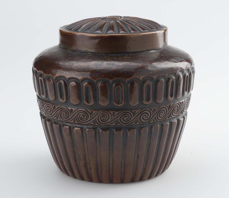 Tea or tobacco caddy