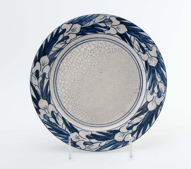 Plate