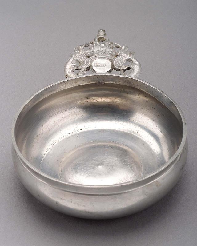 Porringer
