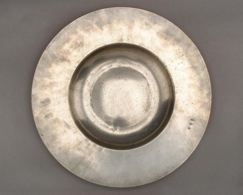 Plate