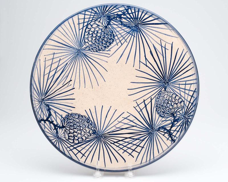 Blue Pinecone charger