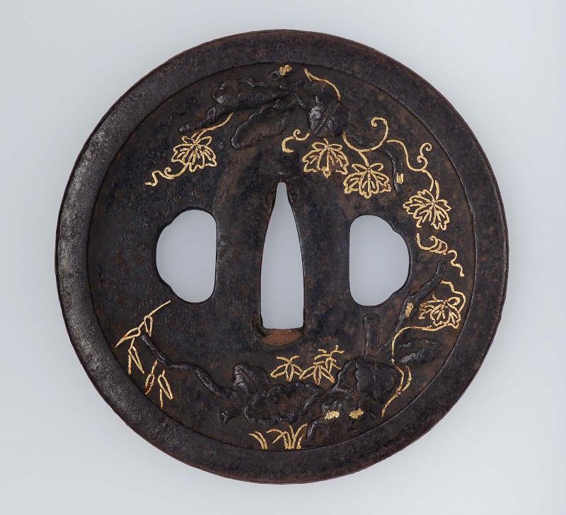 Tsuba with design of vine and grasses