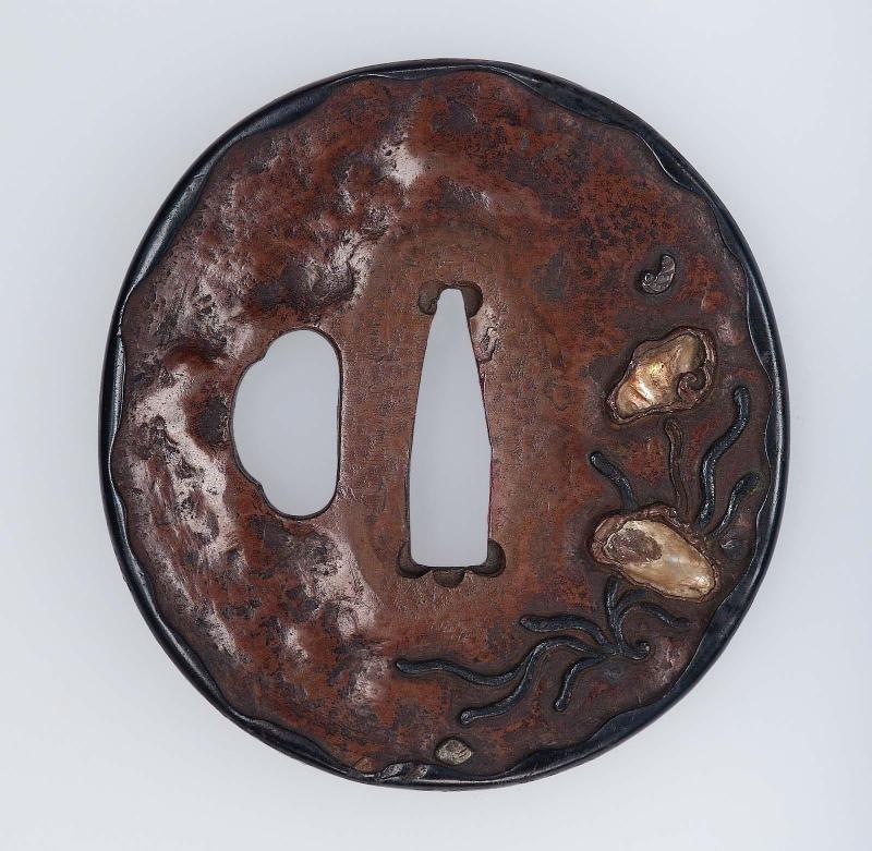 Tsuba with design of shells and seaweed
