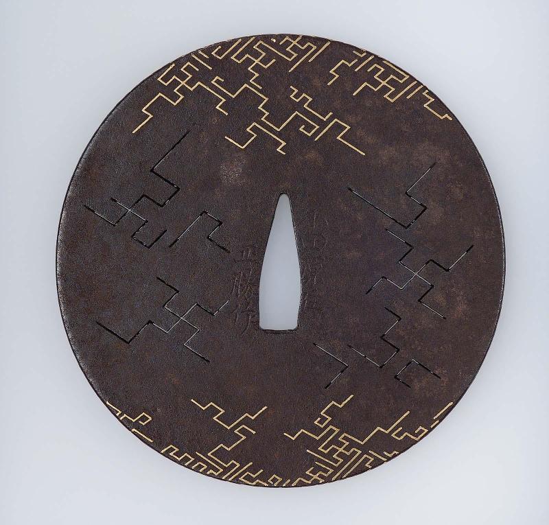 Tsuba with design of stylized lightning