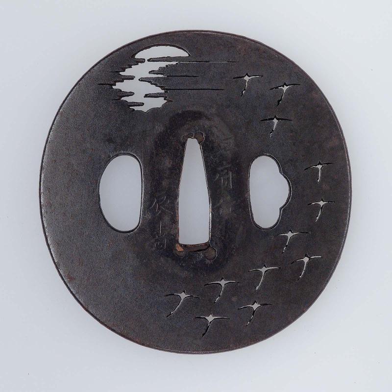Tsuba with design of descending geese