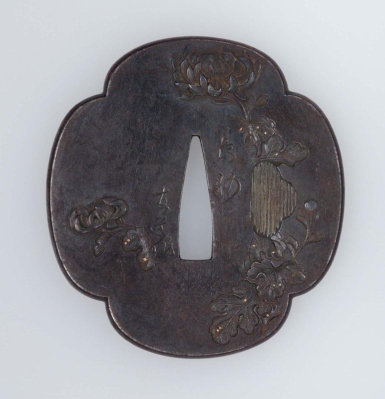 Tsuba with design of chrysanthemums