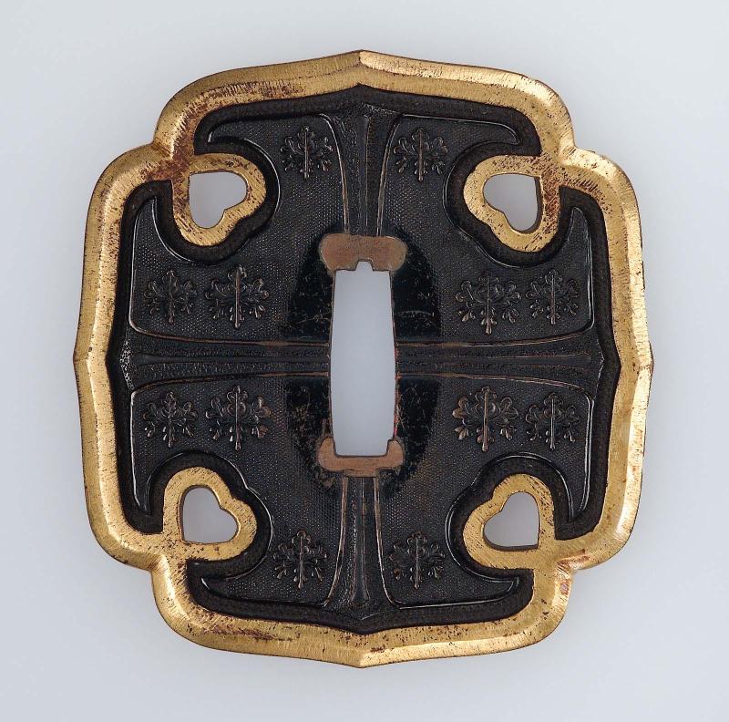 Tsuba for a tachi with design of paulownia crests