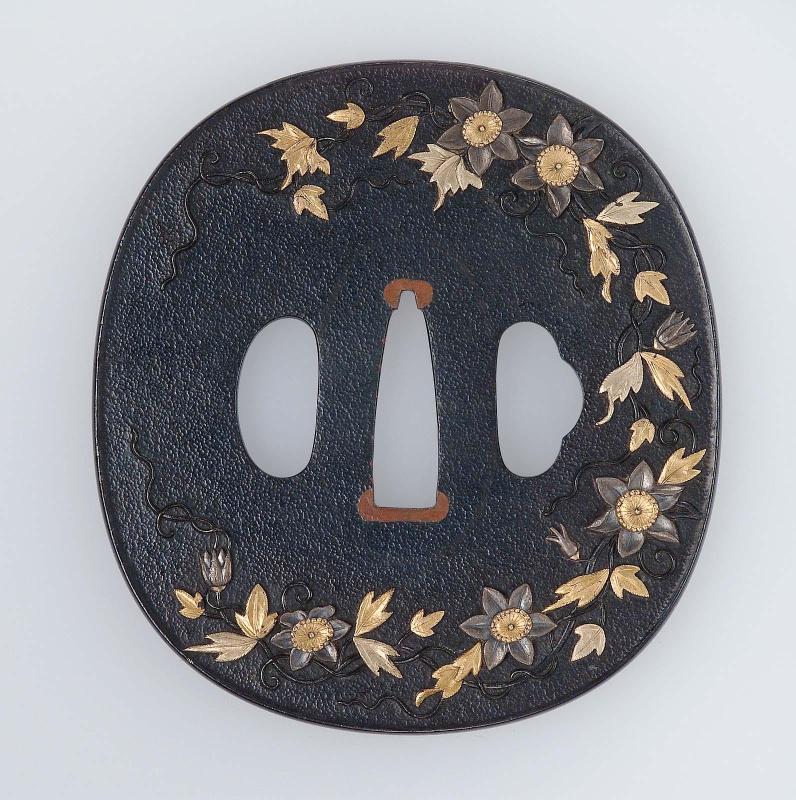 Tsuba with design of clematis