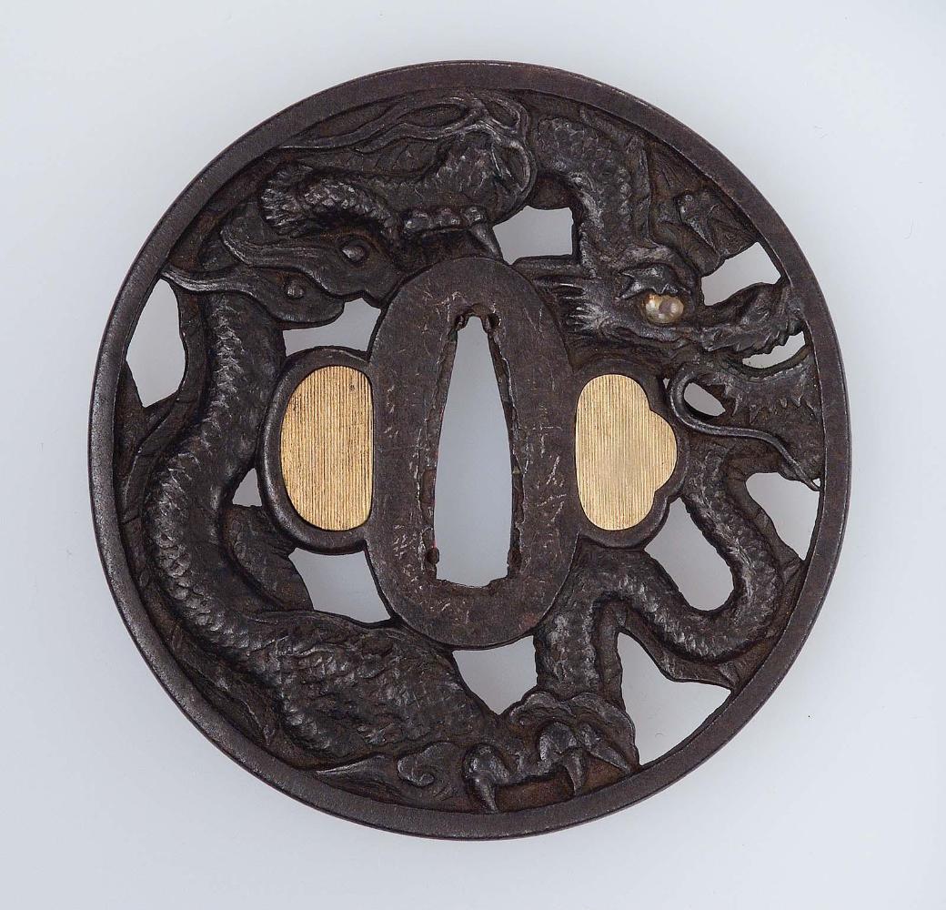 Tsuba with design of dragon