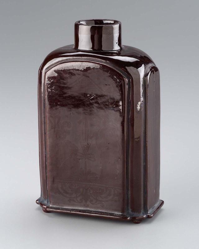 Tea caddy
