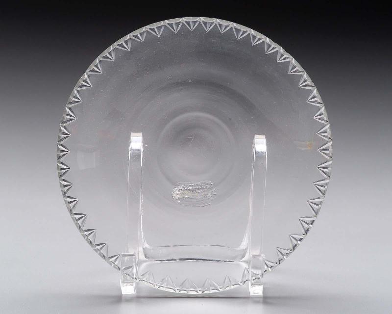 Flat dish for dessert bowl