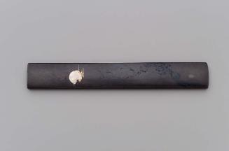 Kozuka with design of crows in a tree and the moon behind clouds